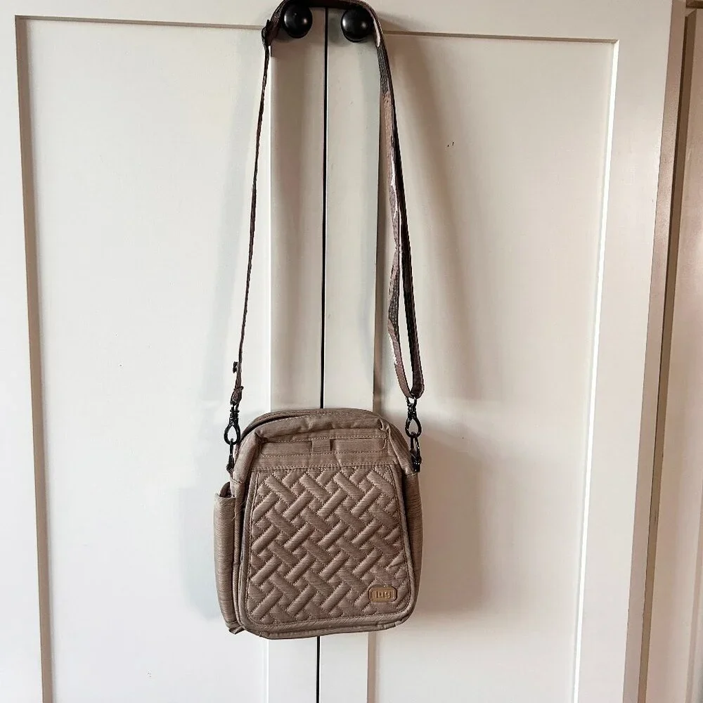 Lug Flapper SE Convertible Crossbody Tan Bag - Picture 6 of 16